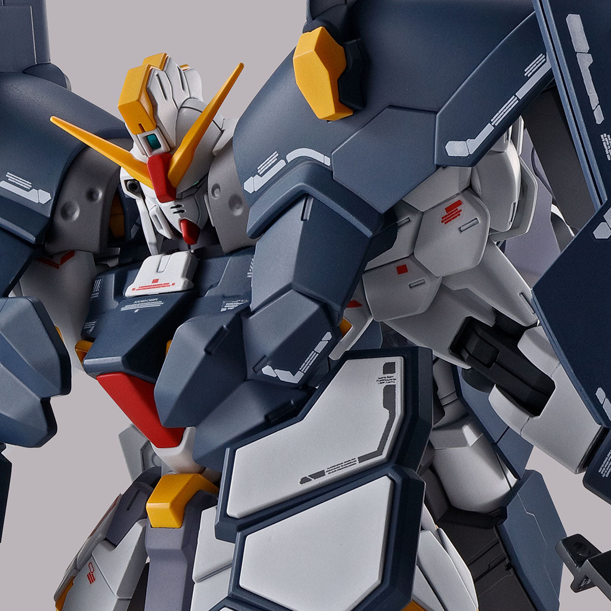 P-Bandai MG 1/100 Gundam Sandrock EW (Armadillo Unit)