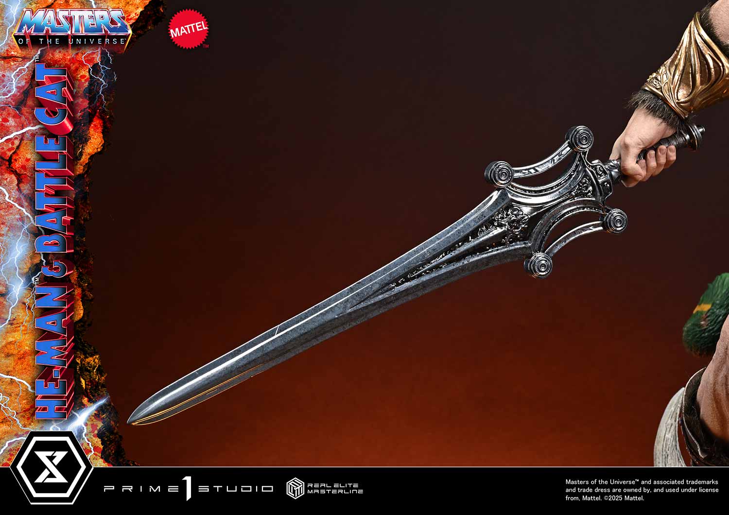 Real Elite Masterline Masters of the Universe He-Man & Battle Cat Ultimate Bonus Version