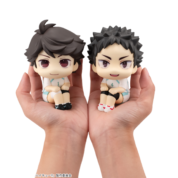 Lookup Haikyu Toru Oikawa/ Hajime Iwaizumi Uniform ver. set【with gift】