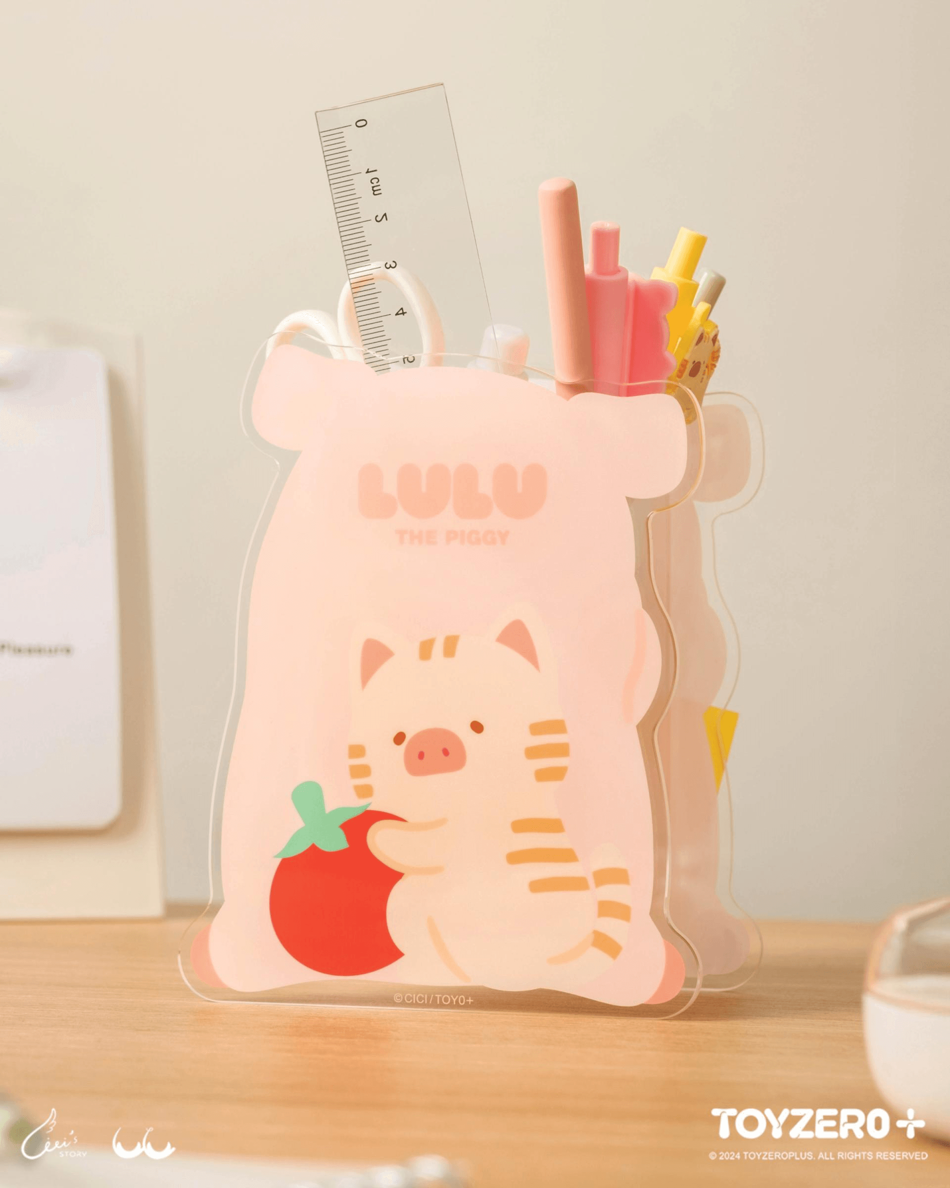 LuLu the Piggy Generic - Acrylic Pen Stand | 781005994937
