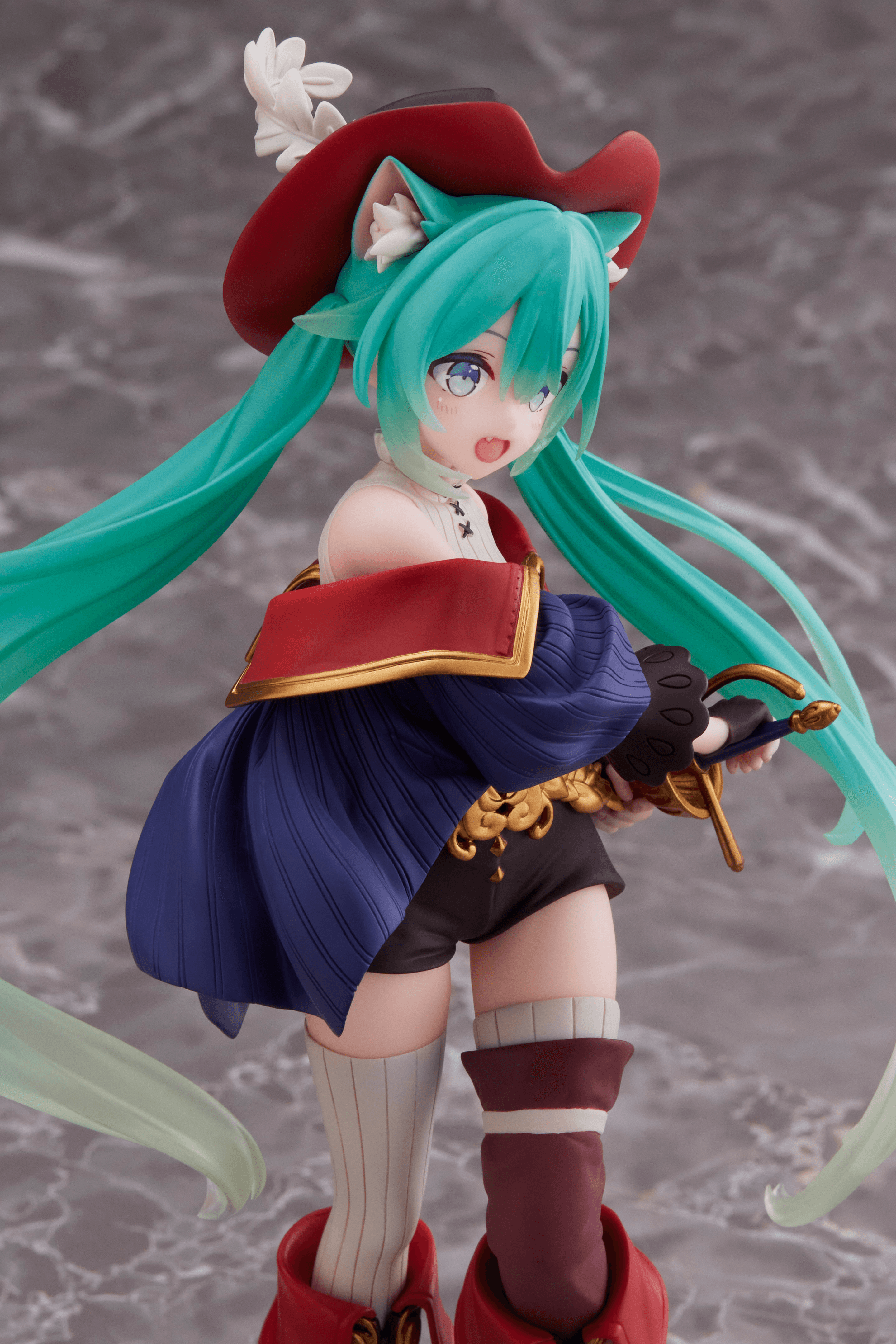 Hatsune Miku Wonderland Figure - Puss in Boots | 840342404803