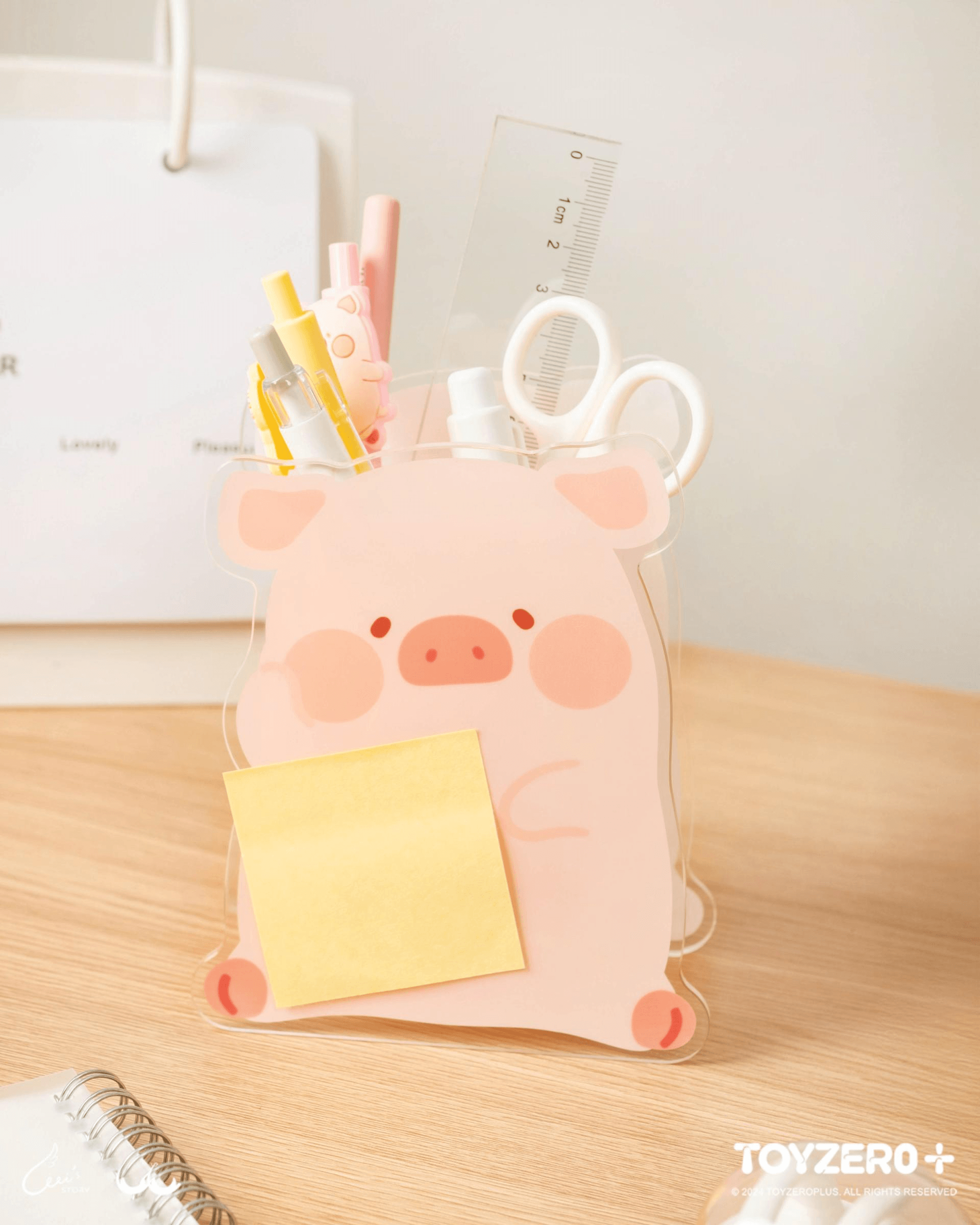 LuLu the Piggy Generic - Acrylic Pen Stand | 781005994937