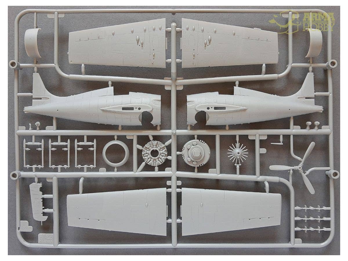 Arma Hobby 1/72 FM-2 Wildcat, Expert Set | 5902734373175