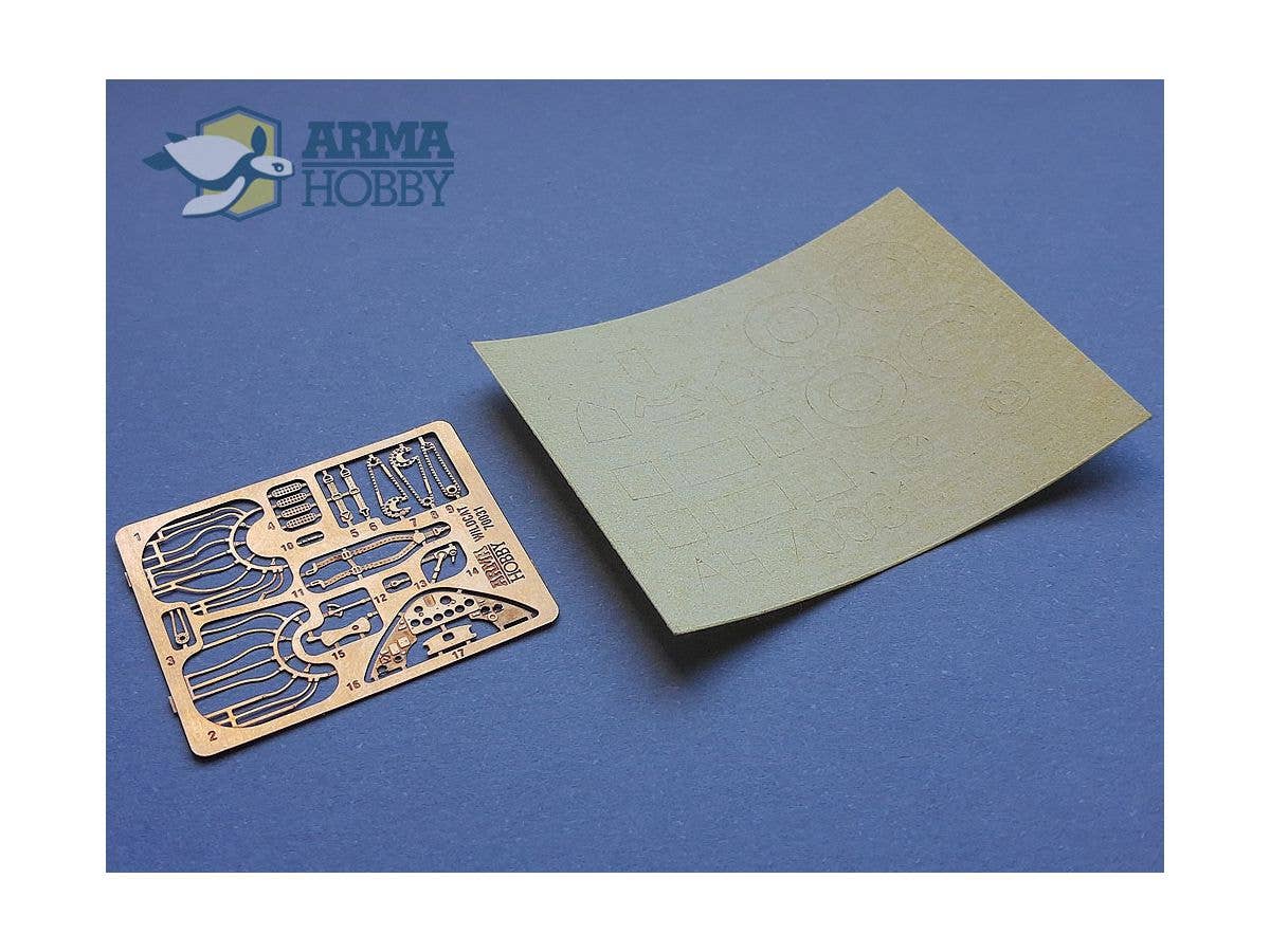 Arma Hobby 1/72 FM-2 Wildcat, Expert Set | 5902734373175