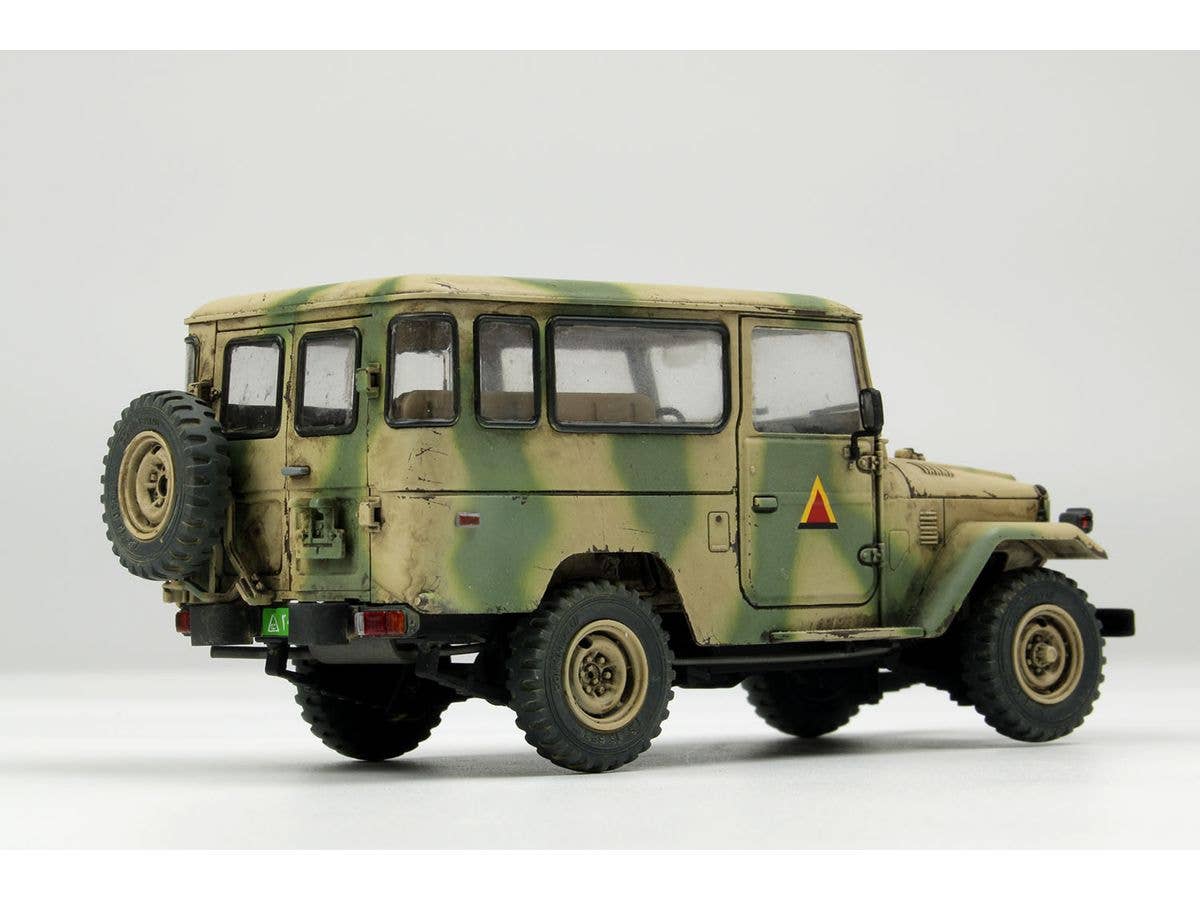 AK Interactive 1/35 FJ43 SUV with Hard Top Plastic Model Kit | 8435568314108
