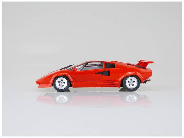 Aoshima 1/24 Lamborghini Countach 5000 QUATTROVALVOLE INJECTION Ver | 4905083011546