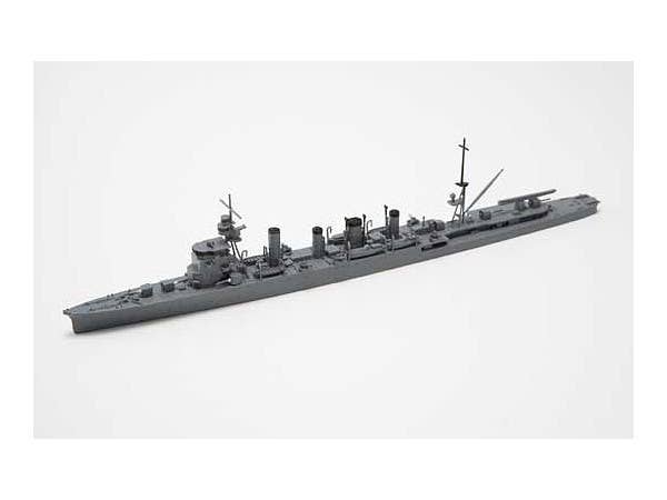 Aoshima 1/700 IJN Light Cruiser NAKA (1943) | 4905083040102