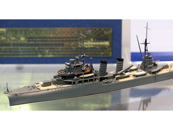 Aoshima 1/700 IJN Light Cruiser KASHII | 4905083045435