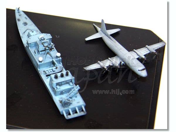 Aoshima 1/700 J.M.S.D.F. DDG Hayabusa & Umitaka 2Ship Set | 4905083048177