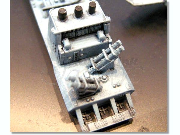 Aoshima 1/700 J.M.S.D.F. DDG Hayabusa & Umitaka 2Ship Set | 4905083048177