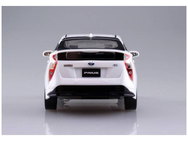 Aoshima 1/32 SNAP KIT #02-A Toyota PRIUS (Super white II) | 4905083054161