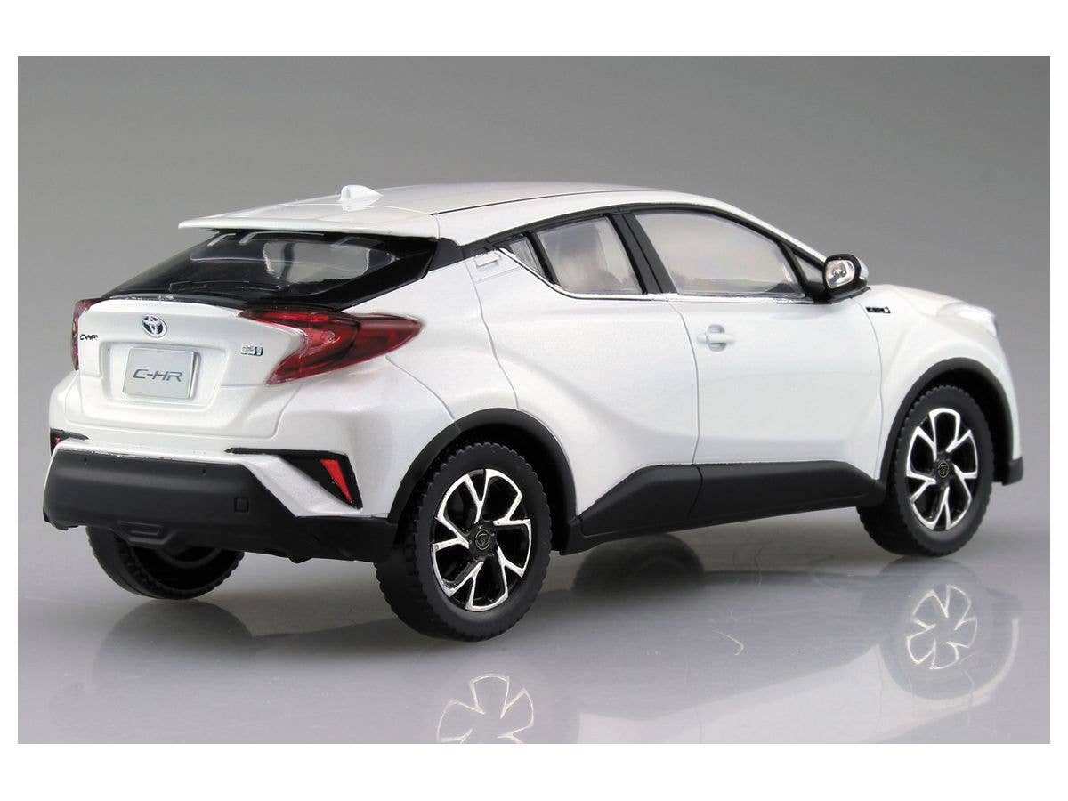 Aoshima 1/32 SNAP KIT #06-A Toyota C-HR (WHITE PEARL CRYSTAL SHINE) | 4905083056349