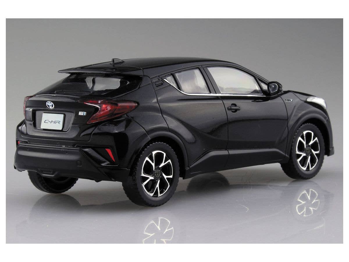 Aoshima 1/32 SNAP KIT #06-B Toyota C-HR (BLACK MICA) | 4905083056356