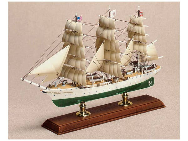 Aoshima 1/350 Christian Radich | 4905083056561