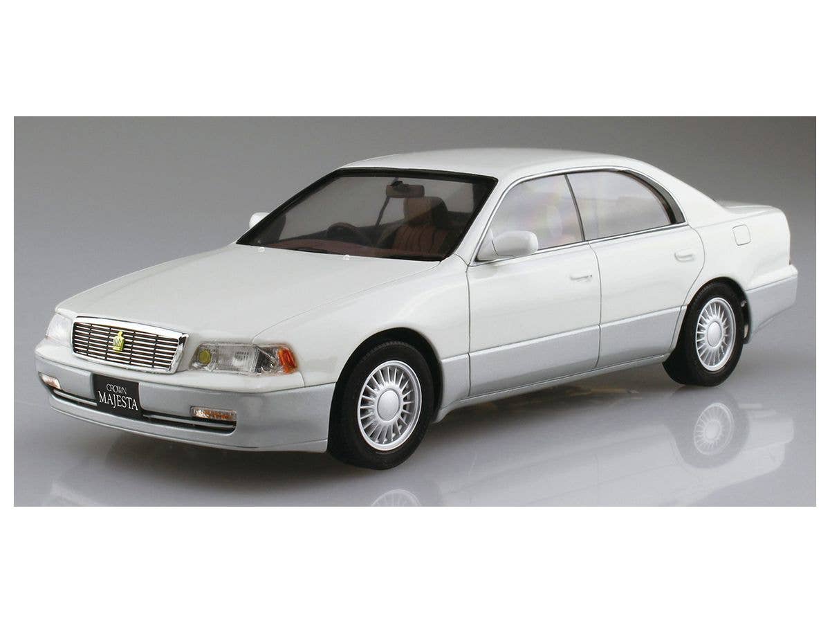 Aoshima 1/24 114 Toyota UZS141 Crown Majesta C Type '91 | 4905083057513