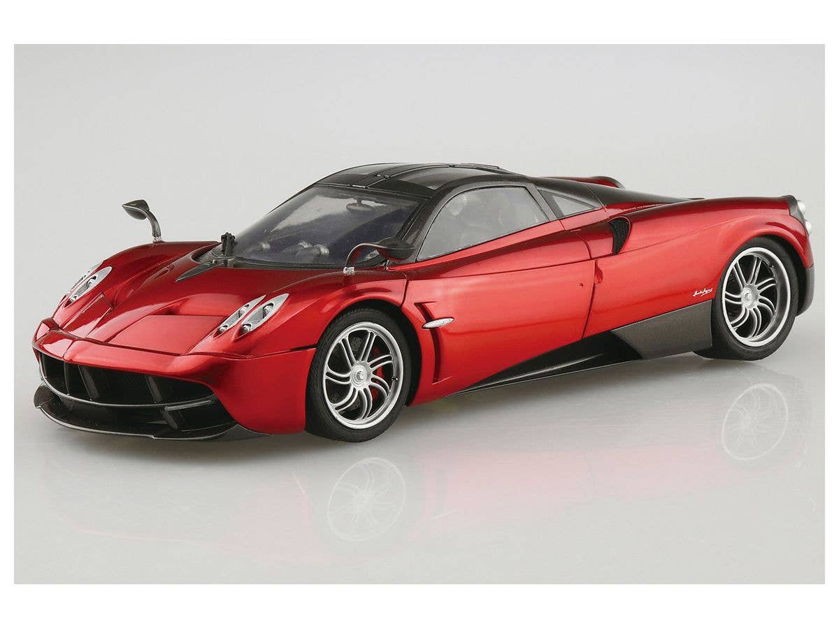 Aoshima 1/24 Pagani Huayra '12 | 4905083058060
