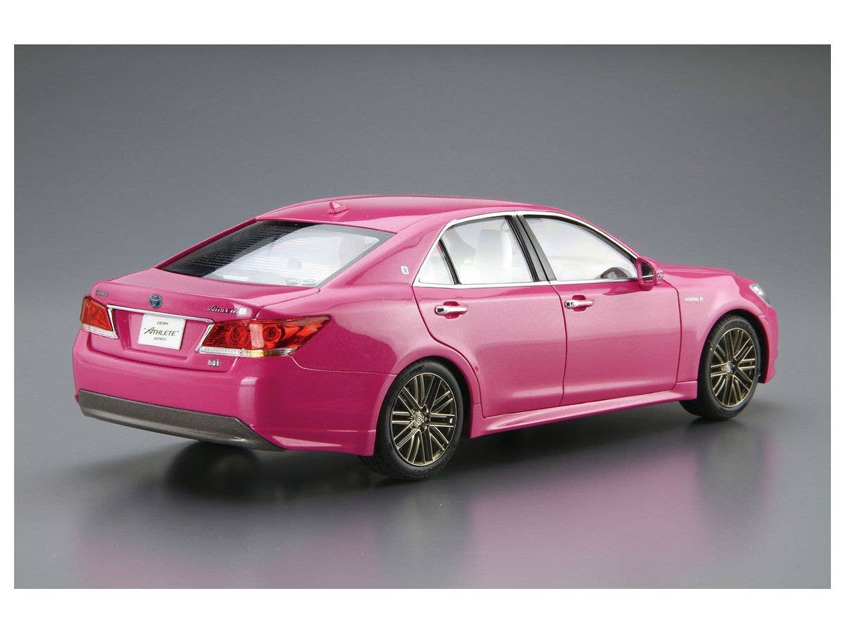 Aoshima 1/24 Toyota GRS214/AWS210 CROWN '15 | 4905083058763