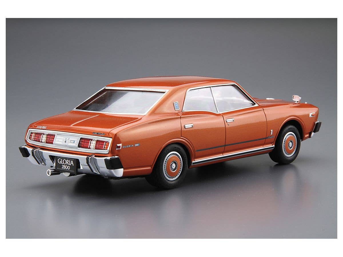 Aoshima 1/24 Nissan P332 CEDRIC/GLORIA 4HT280E Brougham '78 | 4905083058770