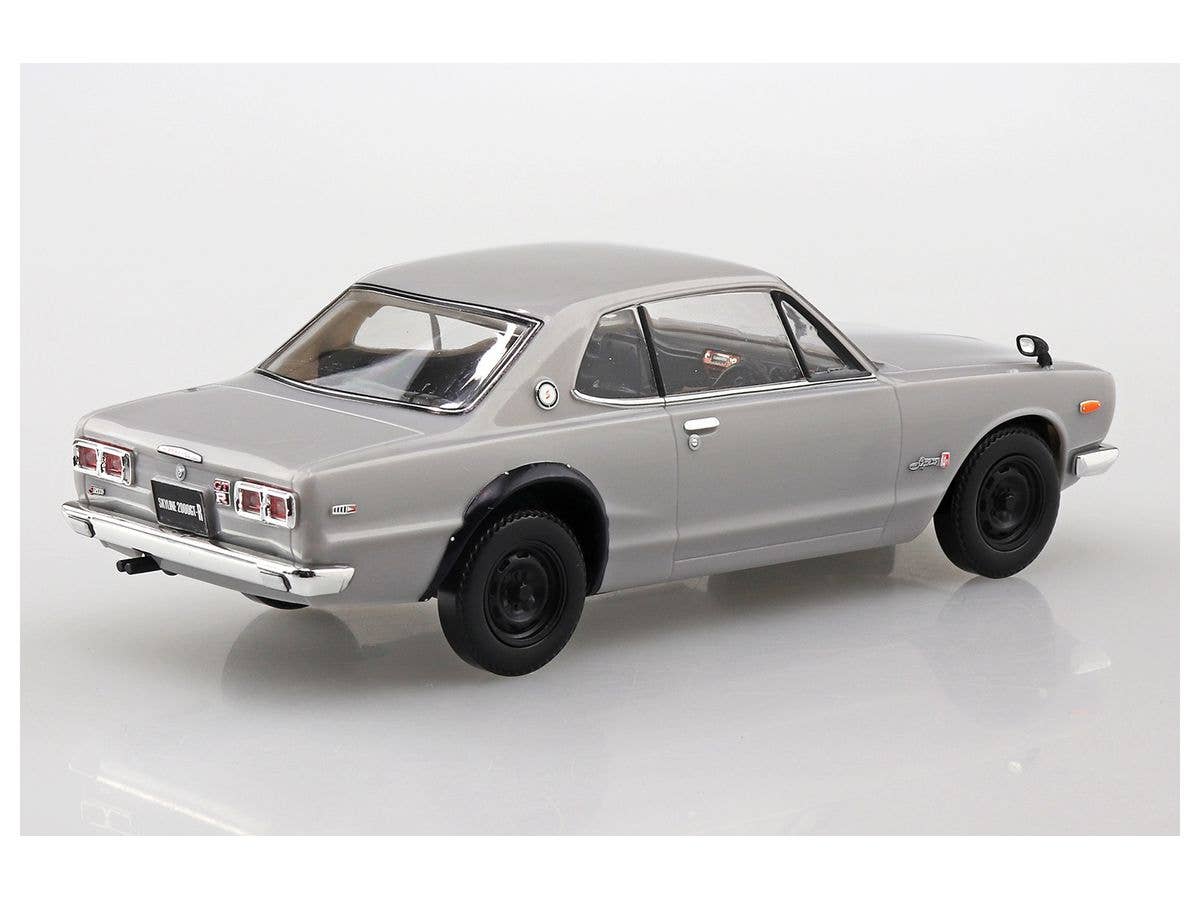 Aoshima 1/32 SNAP KIT #09-A Nissan Skyline 2000 GT-R (SILVER) | 4905083058824
