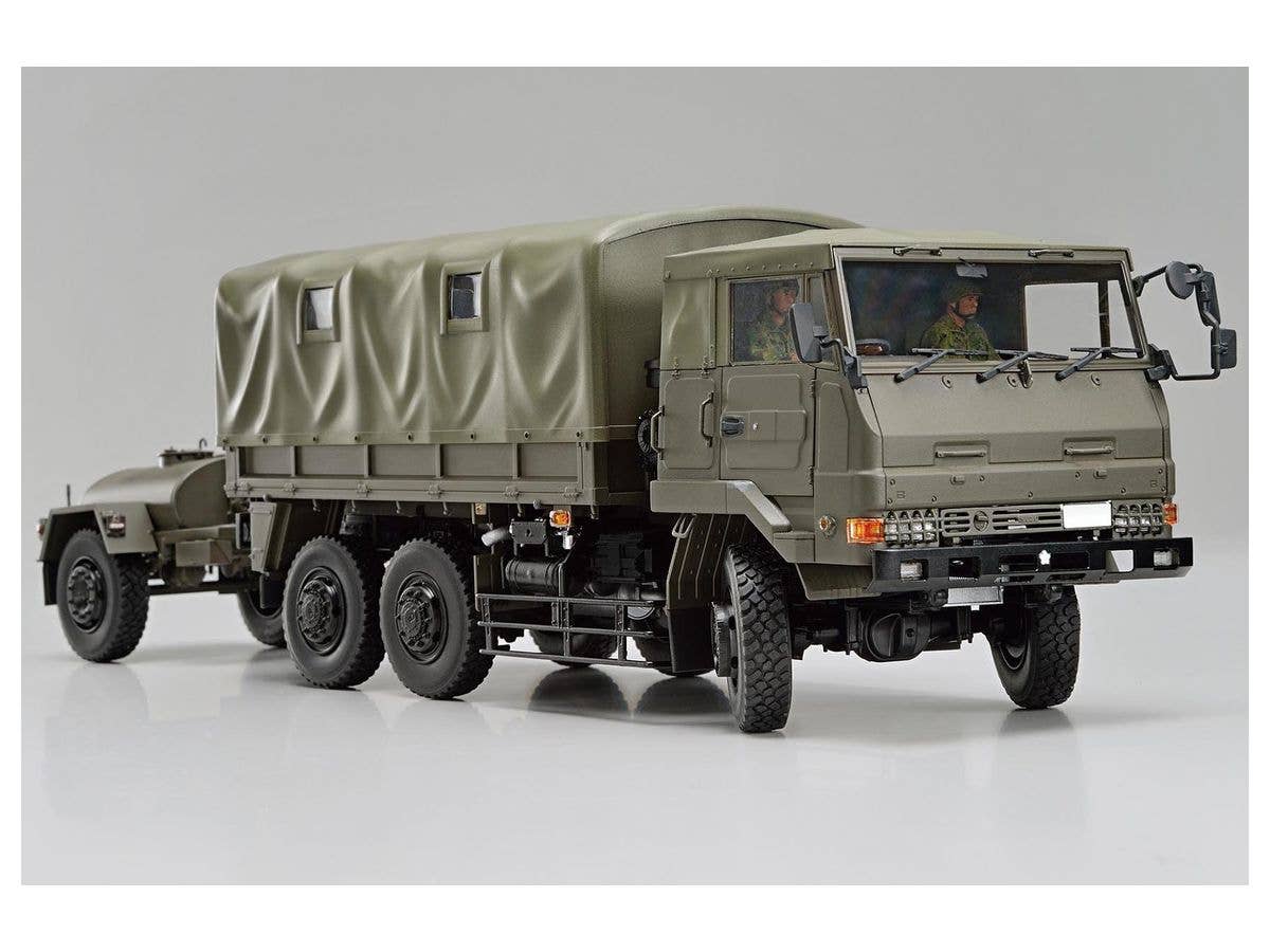 Aoshima 1/35 3 1/2t Truck (SKW-476) w/Field Kitchen & Water Tank Trailer | 4905083058916