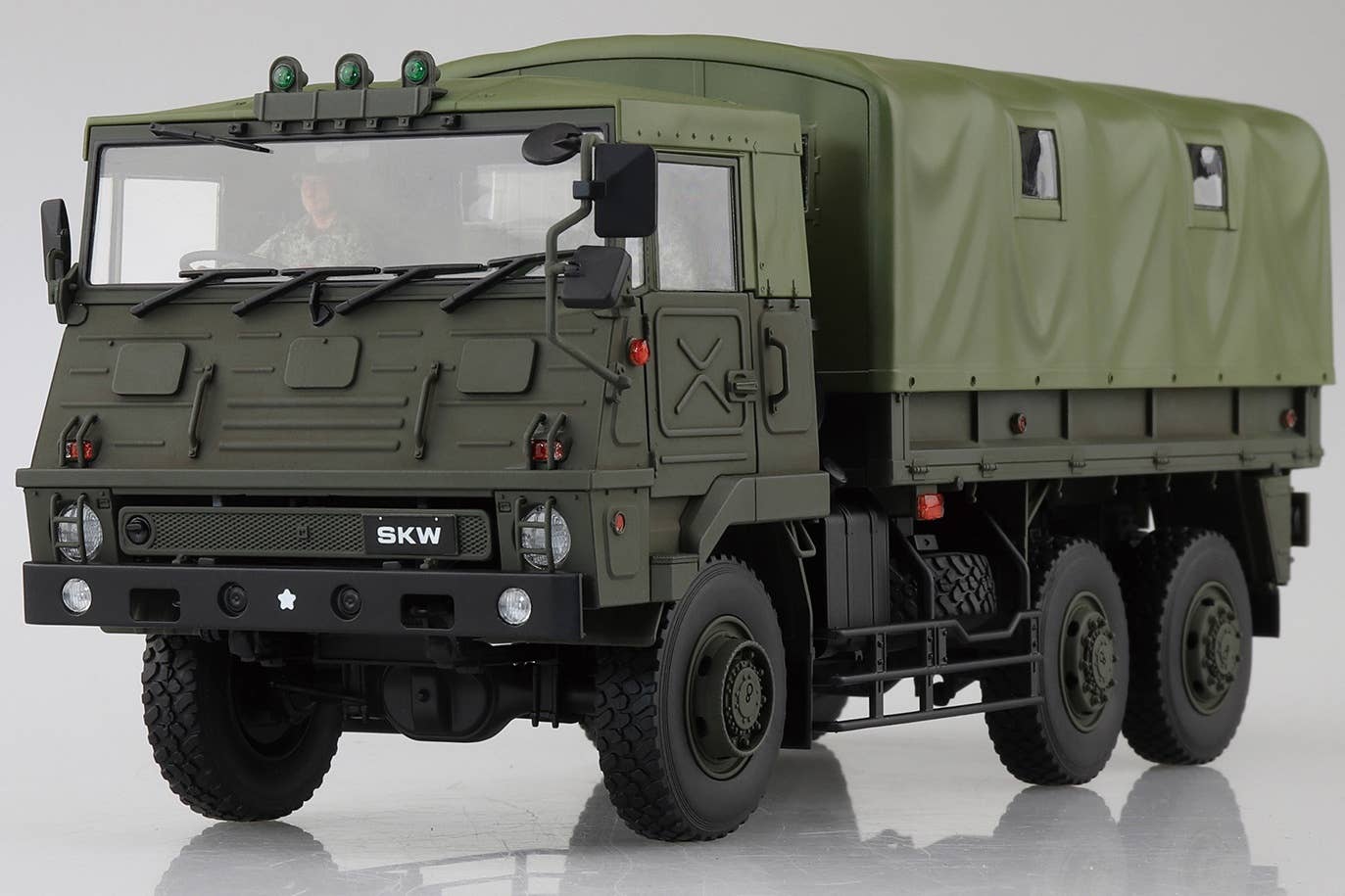 Aoshima 1/35 3.5T Truck(SKW-464) | 4905083058947