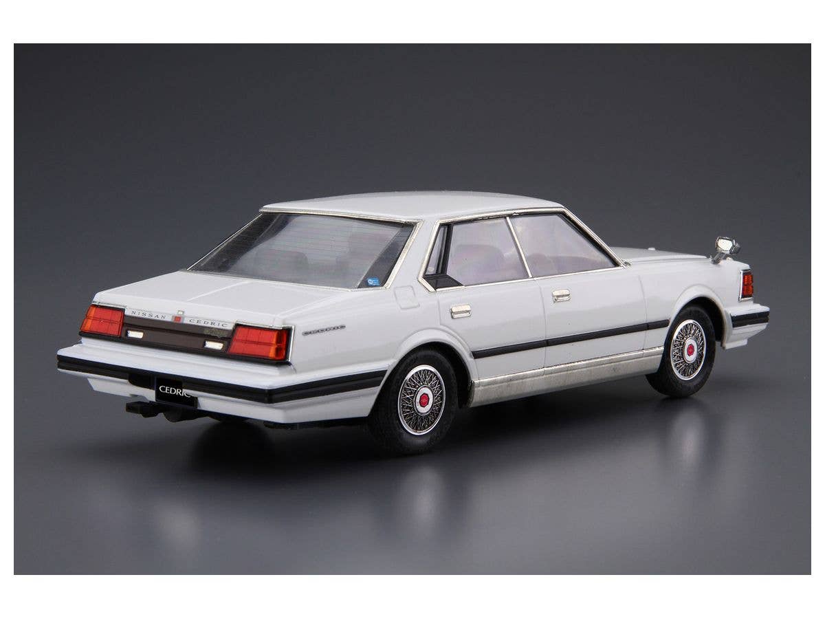 Aoshima 1/24 Nissan P430 CEDRIC/GLORIA 4HT 280E Brougham '82 | 4905083059159