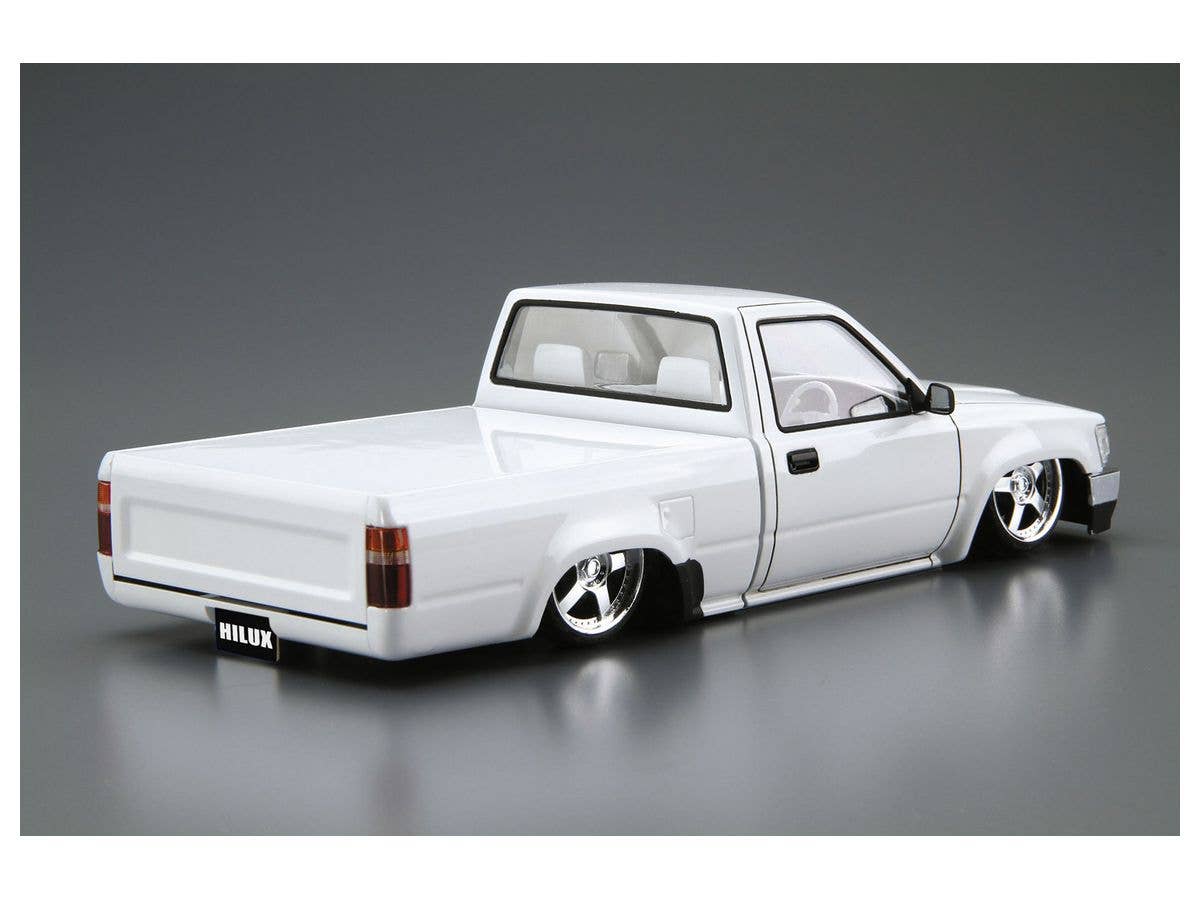 Aoshima 1/24 RN80 Hilux Custom 85 (Toyota) | 4905083059494