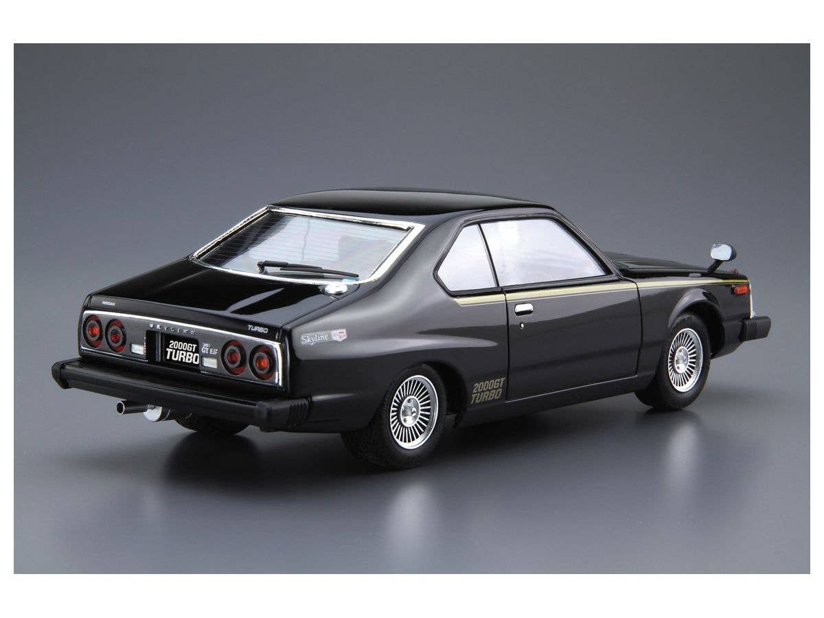 Aoshima 1/24 Nissan KHGC211 Skyline HT2000Turbo GT-E S 81 | 4905083061084