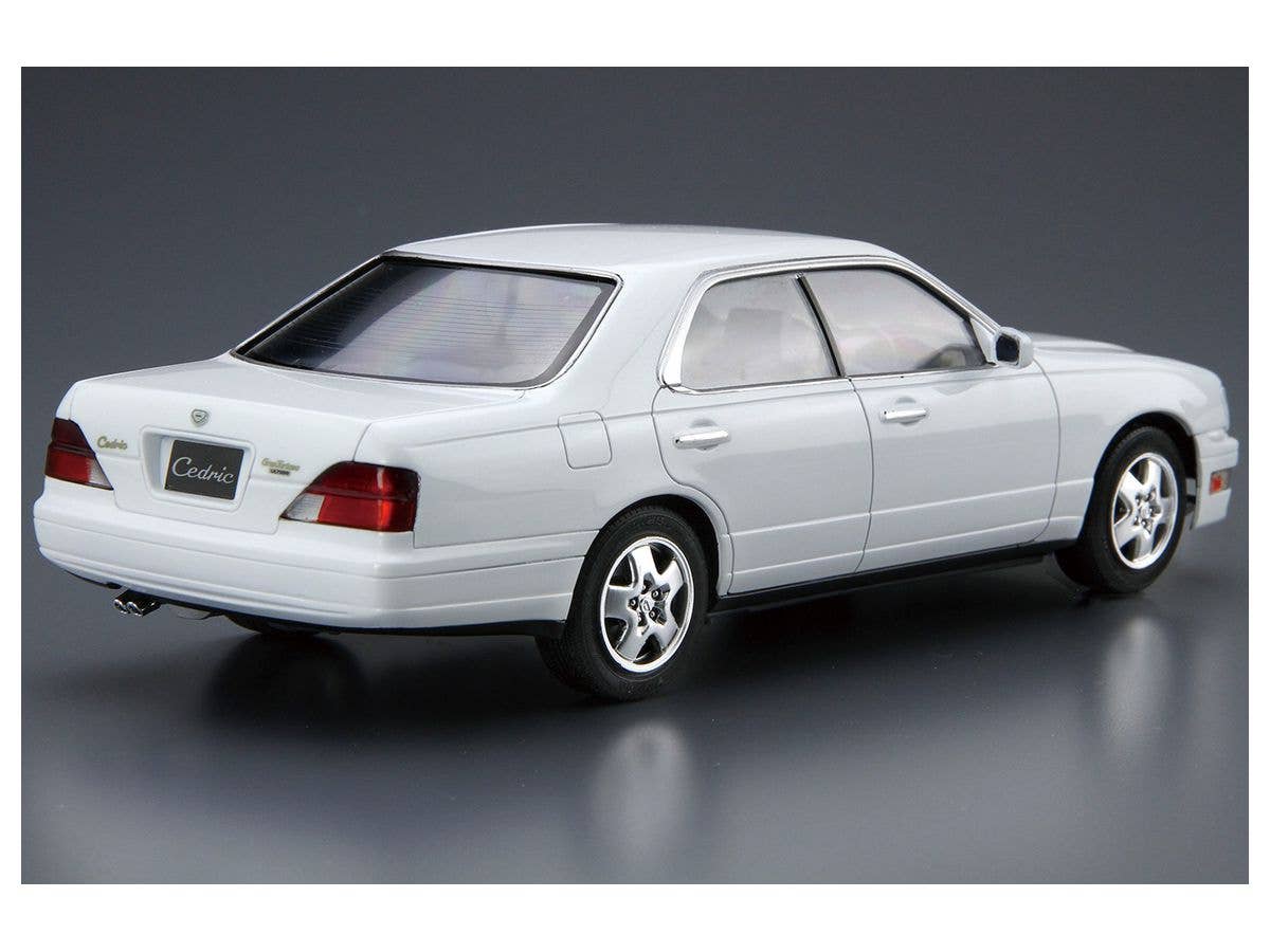 Aoshima 1/24 Nissan Y33 Cedric/Gloria Granturismo Ultima '95 | 4905083061749