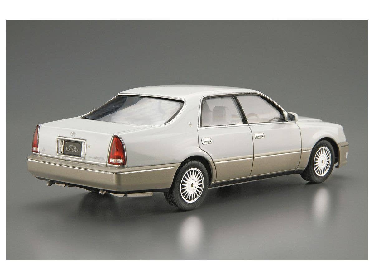 Aoshima 1/24 TOYOTA UZS151 CROWN MAJESTA C-TYPE '98 | 4905083062197