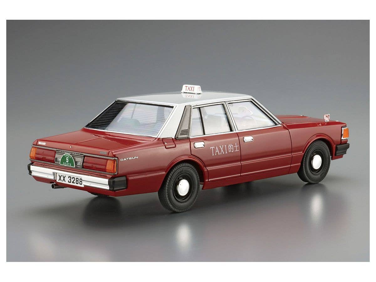 Aoshima 1/24 Datsun 220C '79 Hong Kong Taxi | 4905083062241