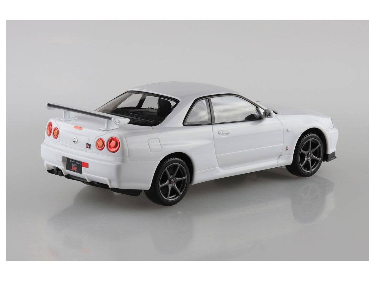 Aoshima 1/32 SNAP KIT #11-B Nissan R34 Skyline GT-R (White) | 4905083062517