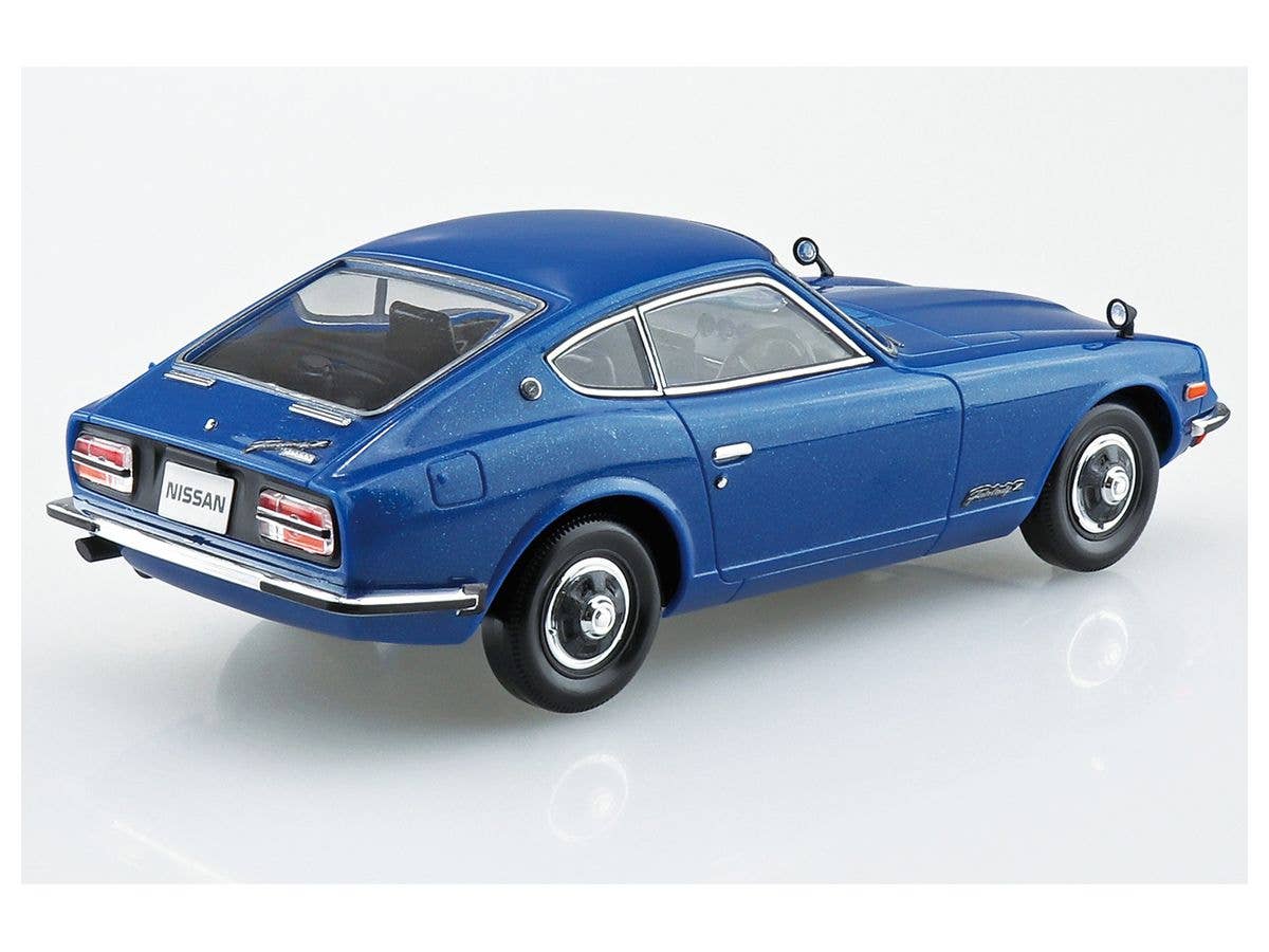 Aoshima 1/32 SNAP KIT #13-E Nissan S30 Fairlady Z (Blue Metallic) | 4905083062593