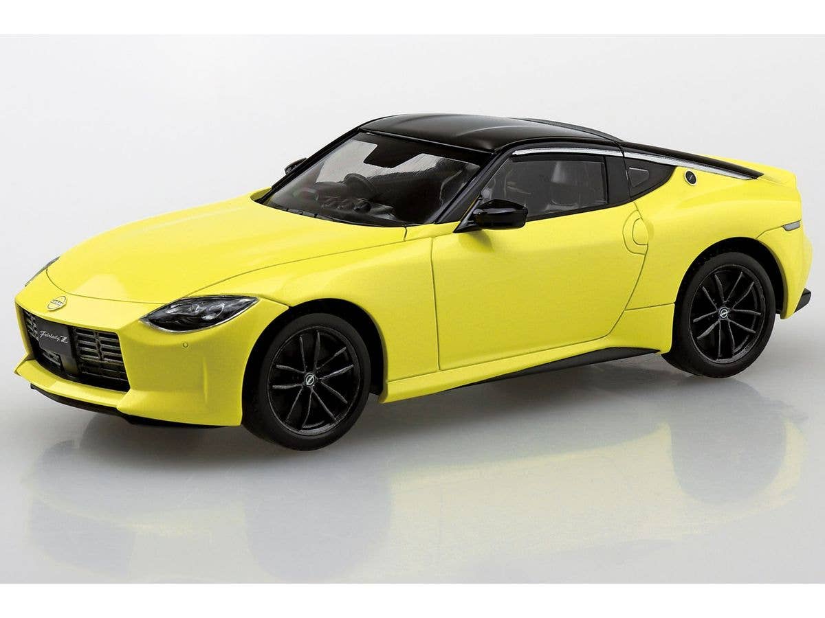 Aoshima 1/32 SNAP KIT #17-A Nissan RZ34 Fairlady (Ikazuchi Yellow) | 4905083062609