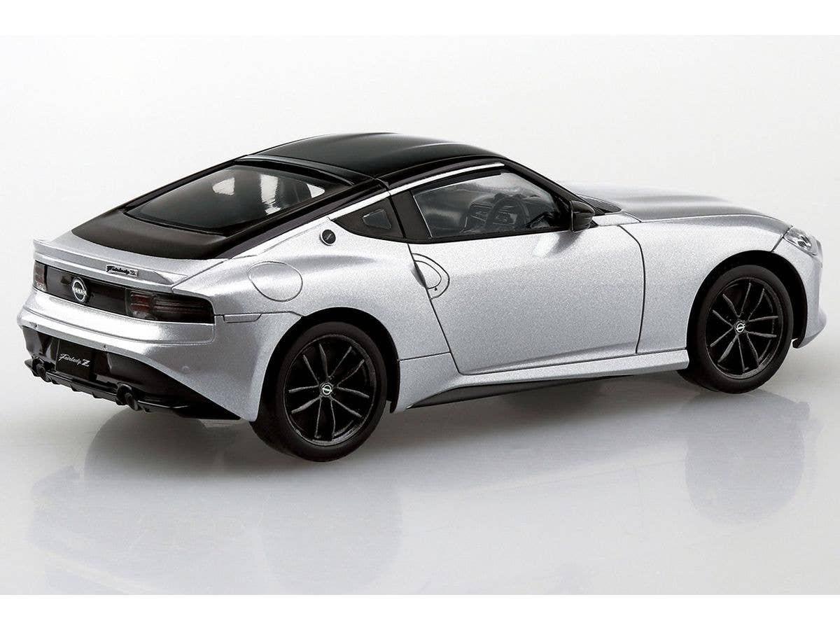 Aoshima 1/32 SNAP KIT #17-D Nissan RZ34 Fairlady Z (Brilliant Silver) | 4905083062630