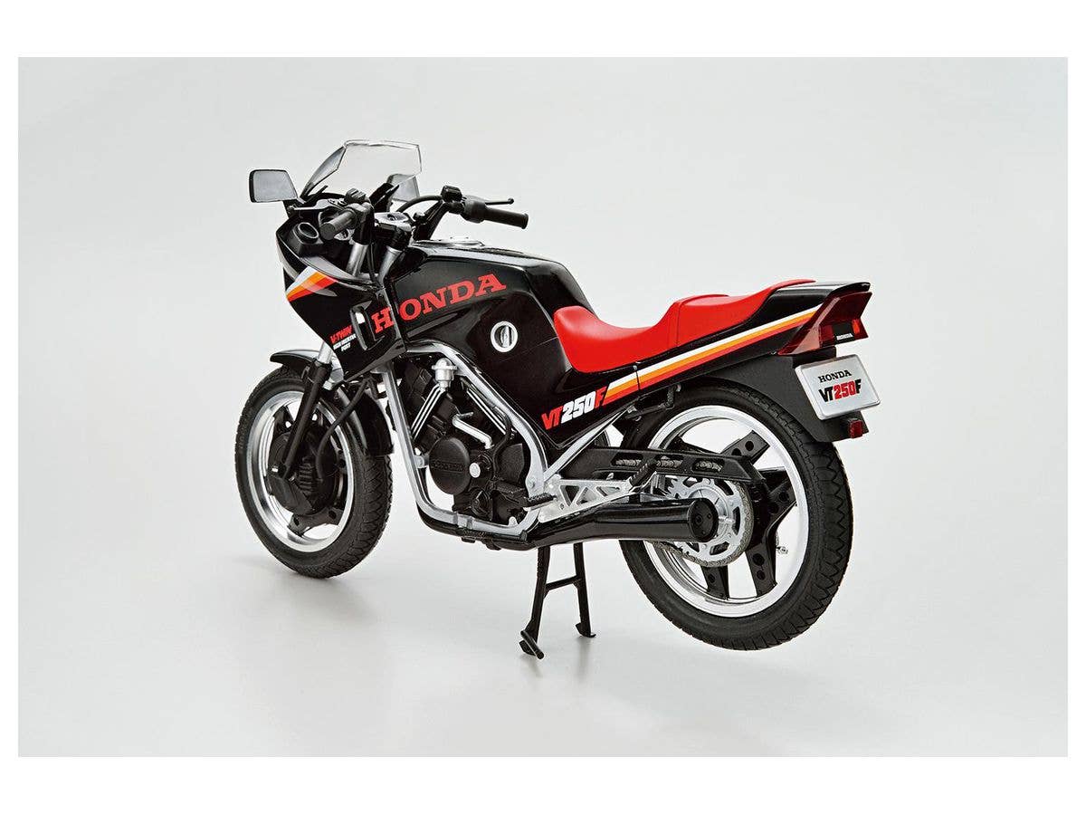 Aoshima 1/12 Honda MC08 VT250F '84 | 4905083063231