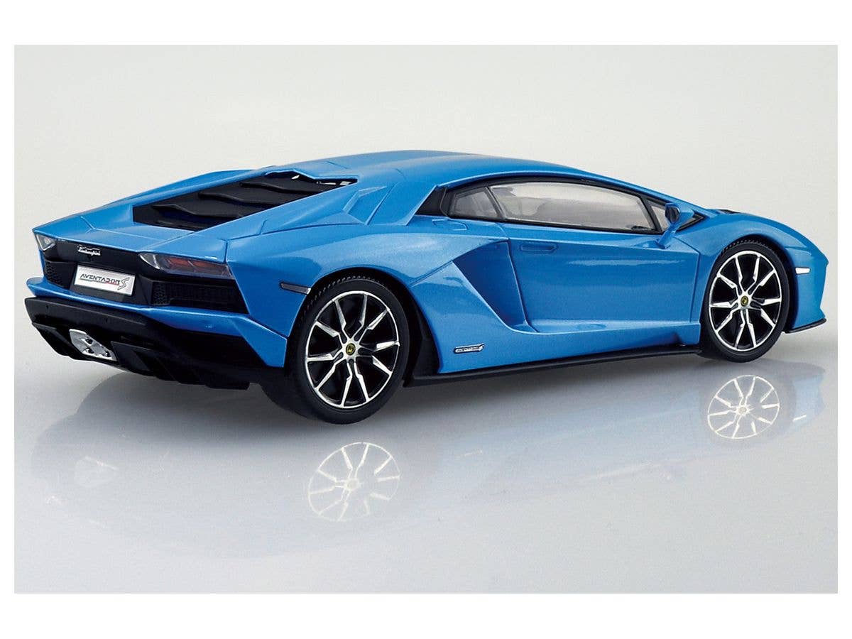 Aoshima 1/32 SNAP KIT #12-E Lamborghini Aventador S (Pearl Blue) | 4905083063491