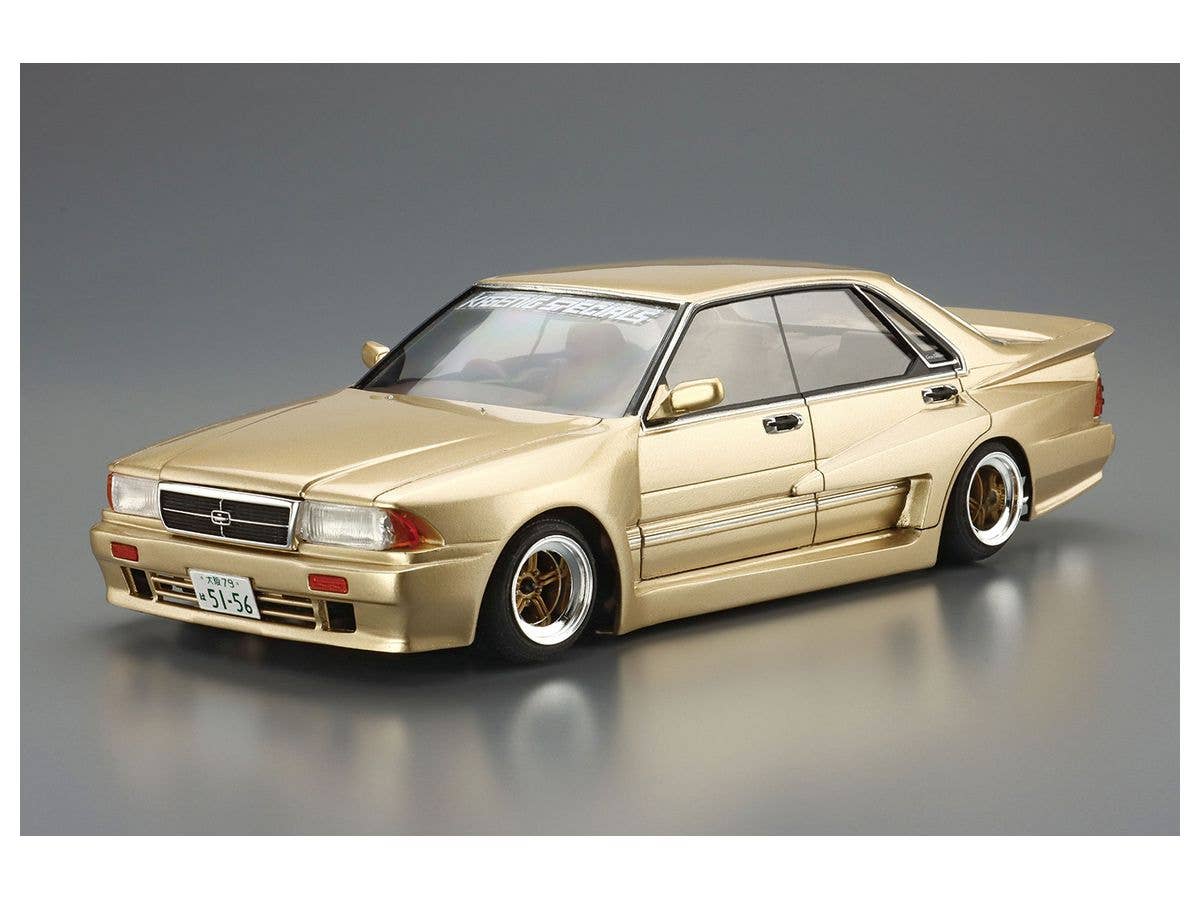 Aoshima 1/24 Nissan Y31 Cedric & Gloria | 4905083064054