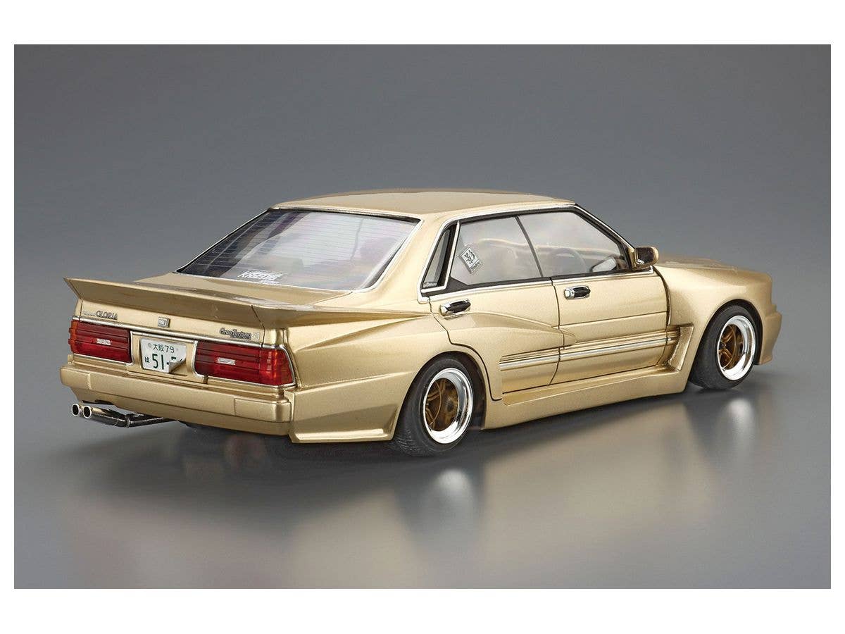 Aoshima 1/24 Nissan Y31 Cedric & Gloria | 4905083064054