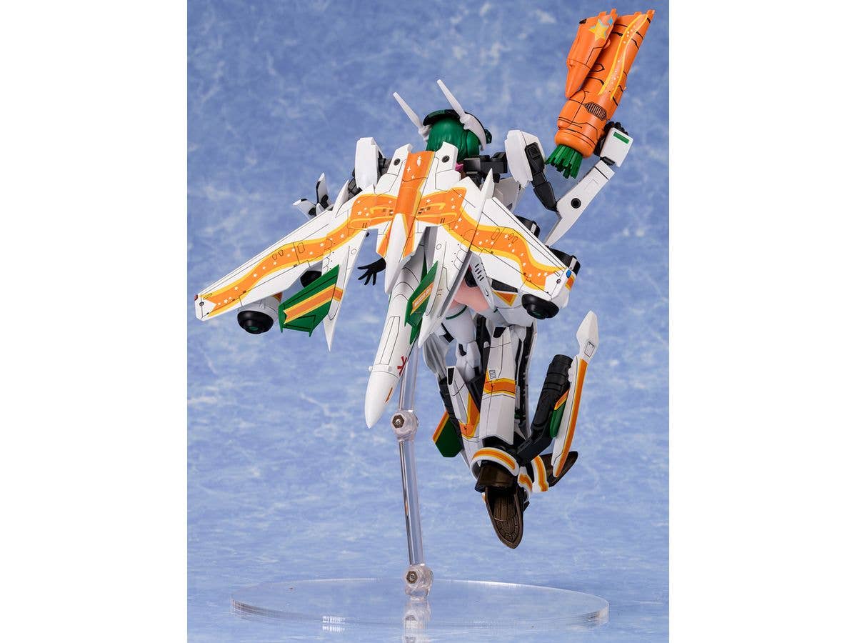 Aoshima V.F.G. Macross F VF-25F Messiah Ranka Lee Macross 40th Anniversary | 4905083064252