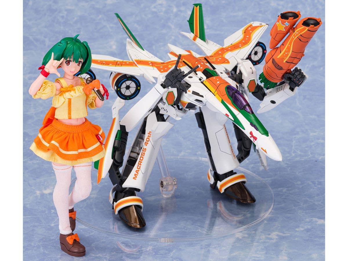 Aoshima V.F.G. Macross F VF-25F Messiah Ranka Lee Macross 40th Anniversary | 4905083064252