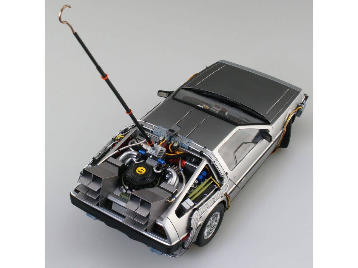 Aoshima 1/24 Time Machine from BACK TO THE FUTURE PartⅠ | 4905083064368