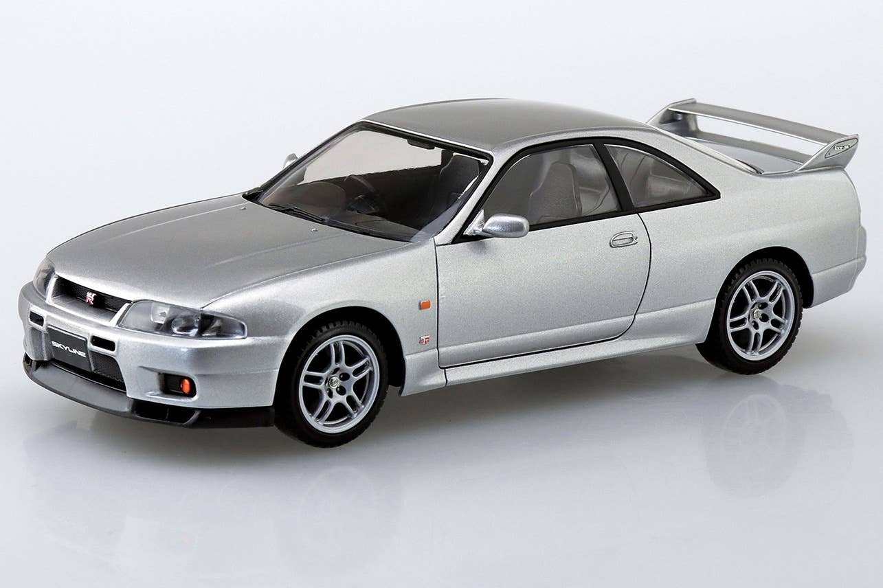 Aoshima 1/32 SNAP KIT #15-D Nissan R33 Skyline GT-R(Sonic Silver) | 4905083064573