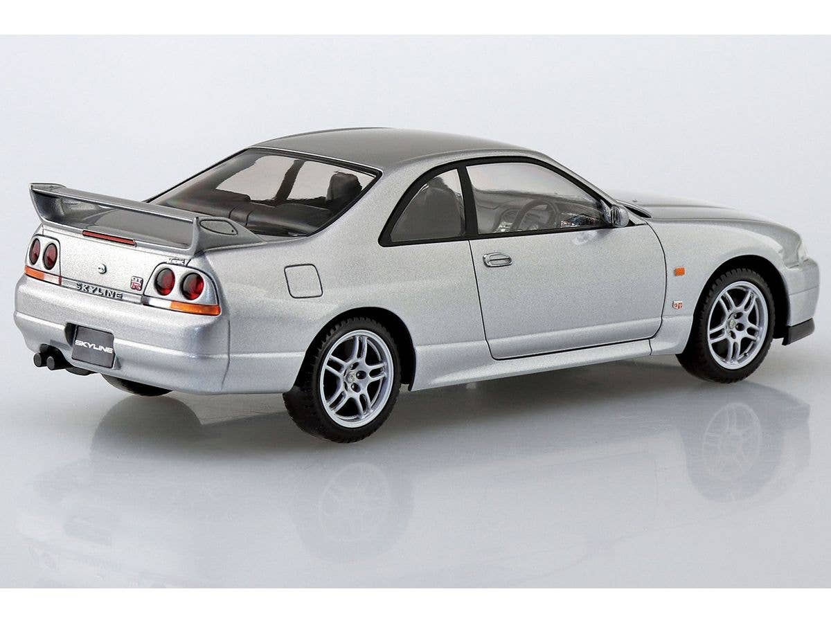 Aoshima 1/32 SNAP KIT #15-D Nissan R33 Skyline GT-R(Sonic Silver) | 4905083064573