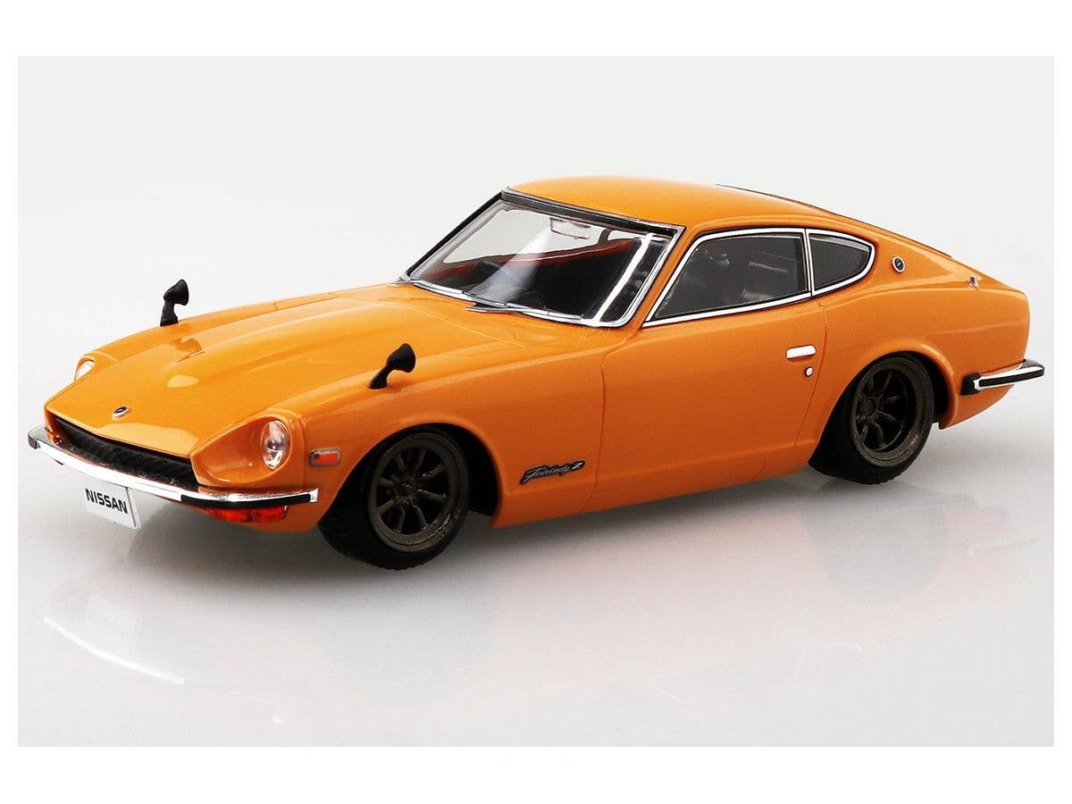 Aoshima 1/32 SNAP KIT #13-SP4 Nissan S30 Fairlady Z Custom Wheel (Safari Brown) | 4905083064771