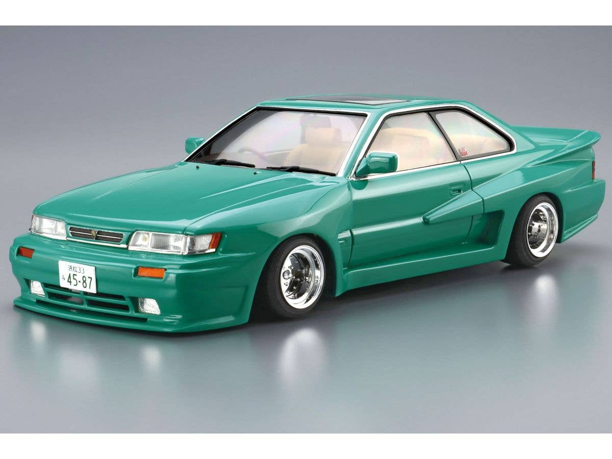 Aoshima 1/24 Nissan F31 Leopard Car | 4905083065174