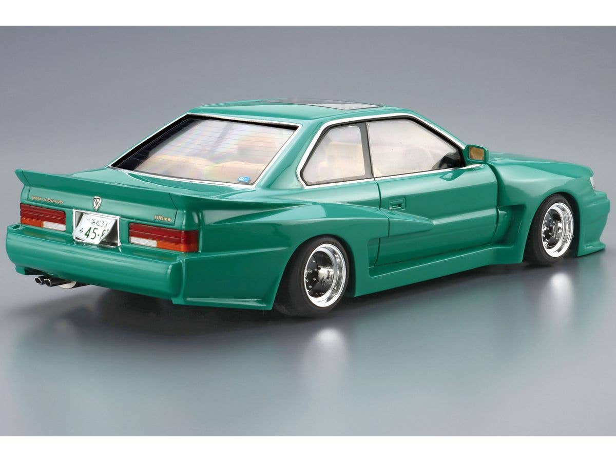 Aoshima 1/24 Nissan F31 Leopard Car | 4905083065174