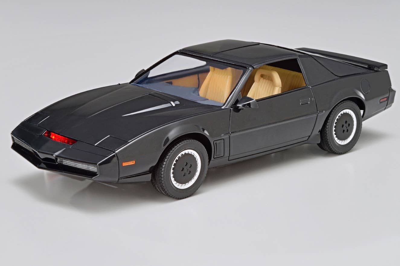 Aoshima 1/24 KNIGHT RIDER KNIGHT 2000 K.I.T.T. SEASONⅠSCANNER & SOUND UNIT | 4905083065600