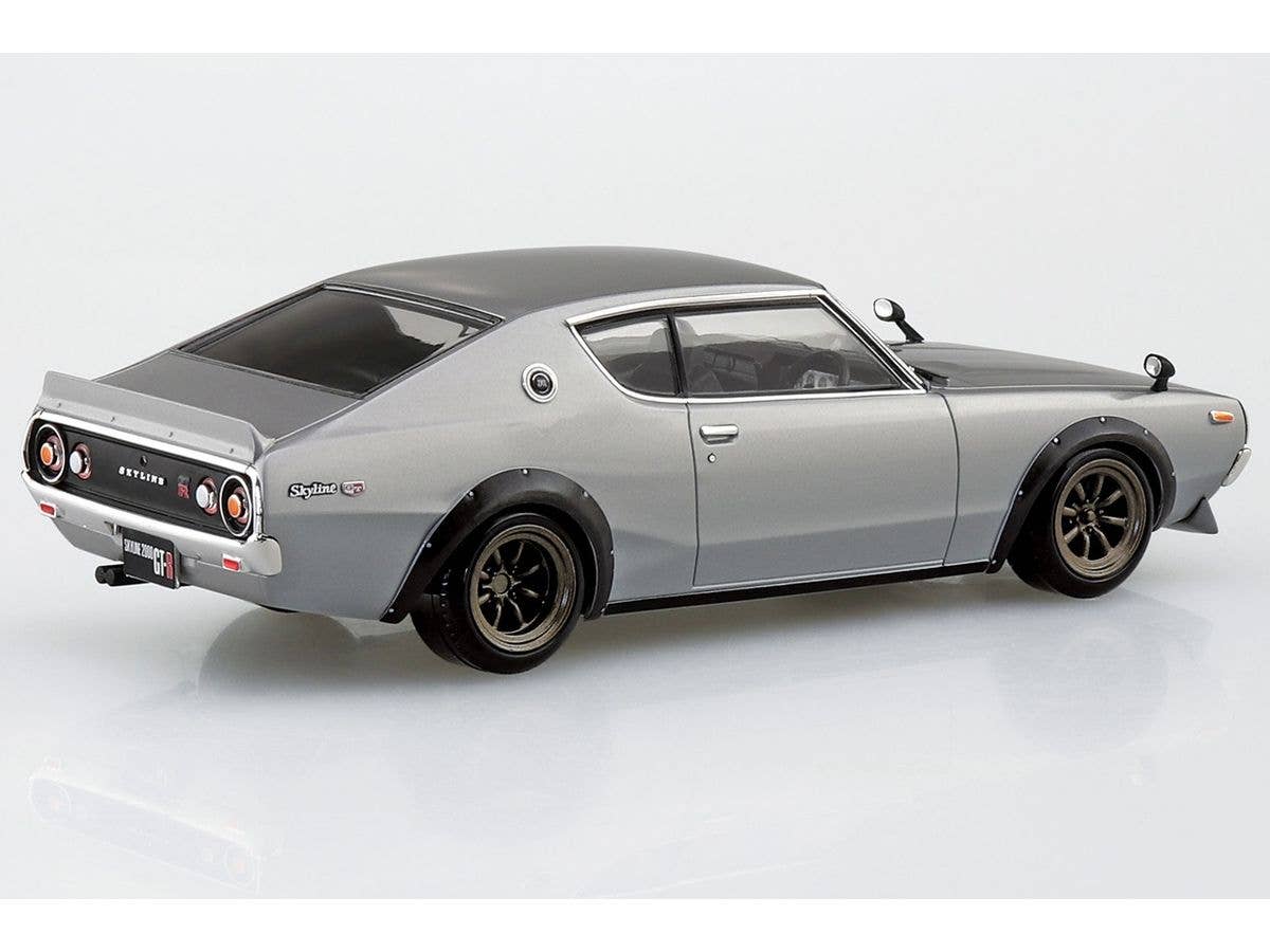 Aoshima 1/32 SNAP KIT #19-SP1 Nissan C110 Skyline GT-R Custom(Silver) | 4905083066829