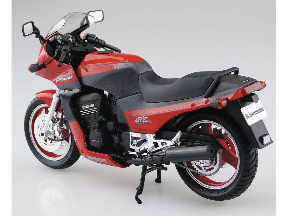 Aoshima 1/12 Kawasaki Zx900A Gpz900R Ninja '90 With Custom Parts | 4905083067093